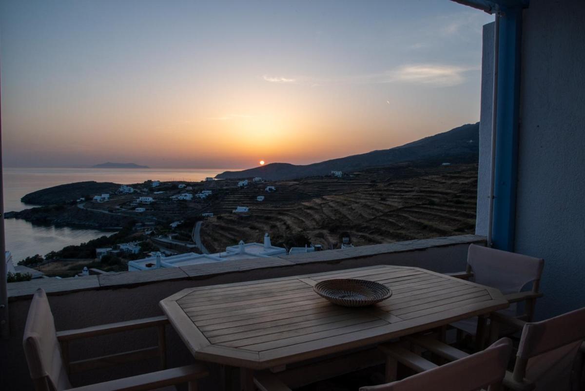 Iliopetra Residence Agios Romanos Экстерьер фото